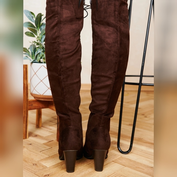 ❤ RESTOCKED ❤ Brown sexy lace up boots faux suede - Picture 5 of 6